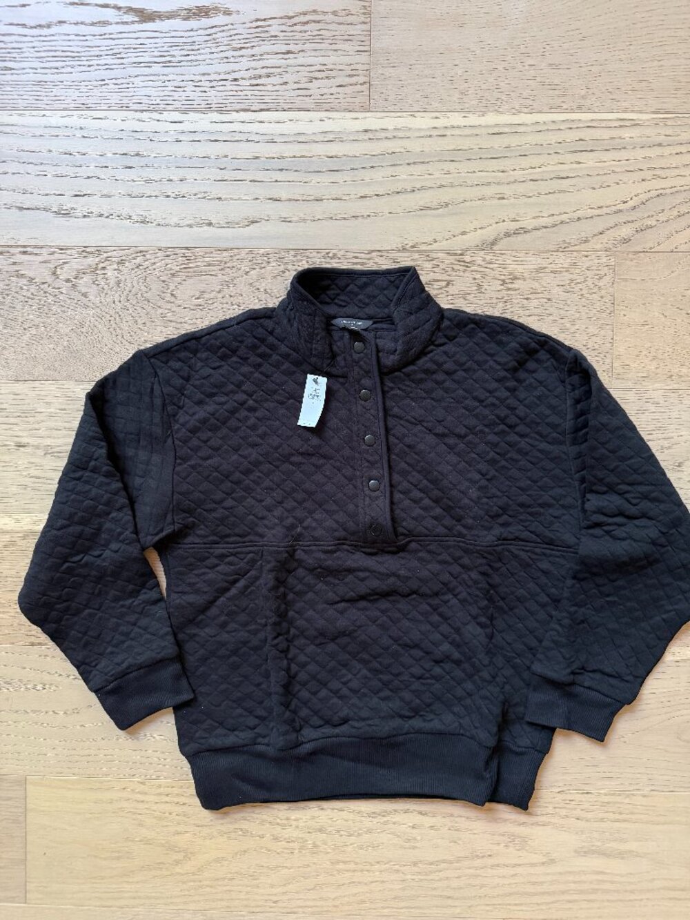 NWT Banana Republic Qulited Quarter Snap Sweater, Black, Size S